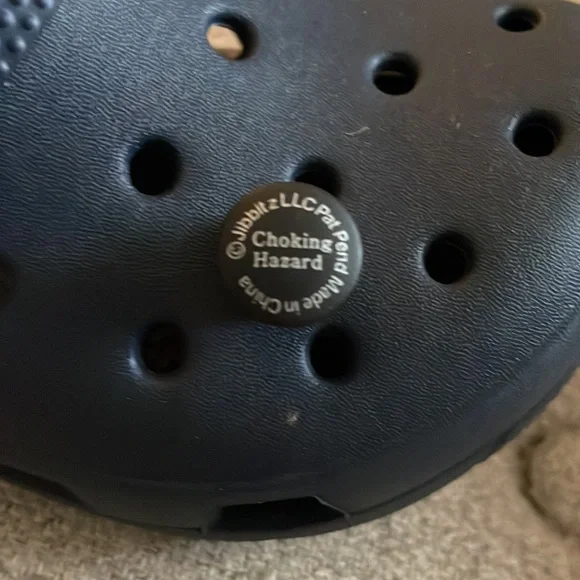 Jibbitz letter J - Picture 5 of 5